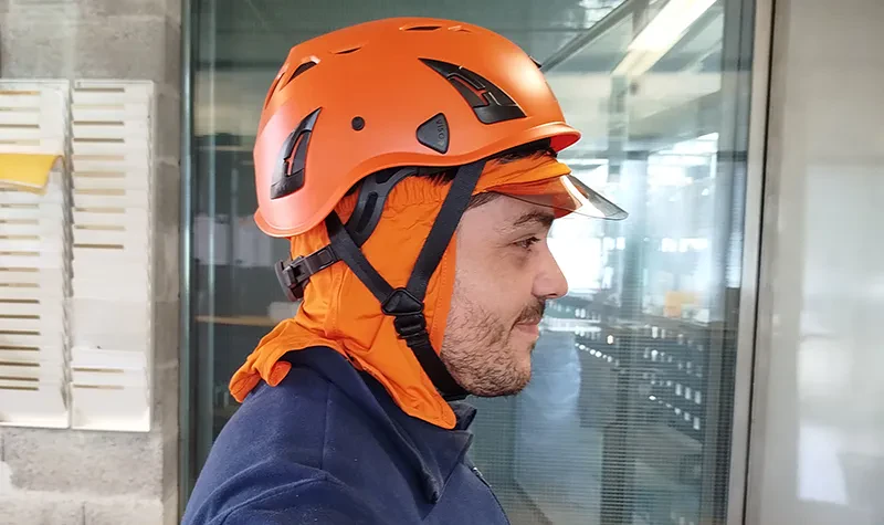 Logo Nouveaux casques de chantier avec protection solaire intégrée