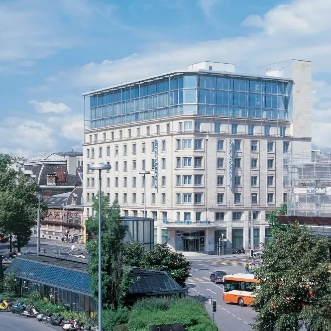 Logo Batimetal au cœur de l’Hôtel Cornavin : une surélévation d’exception